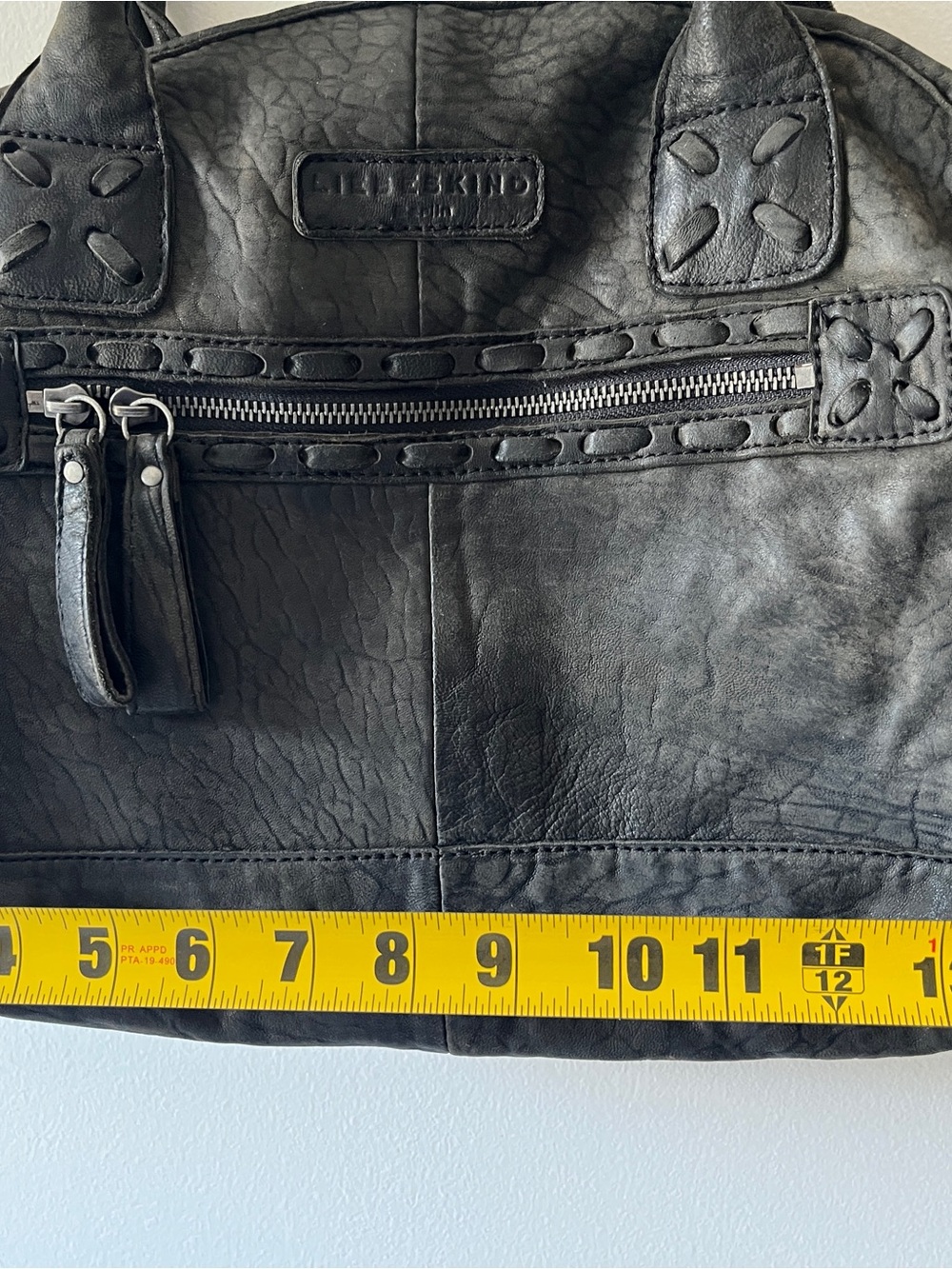 Liebeskind Berlin Black Leather Shoulder Bag - Picture 6 of 12